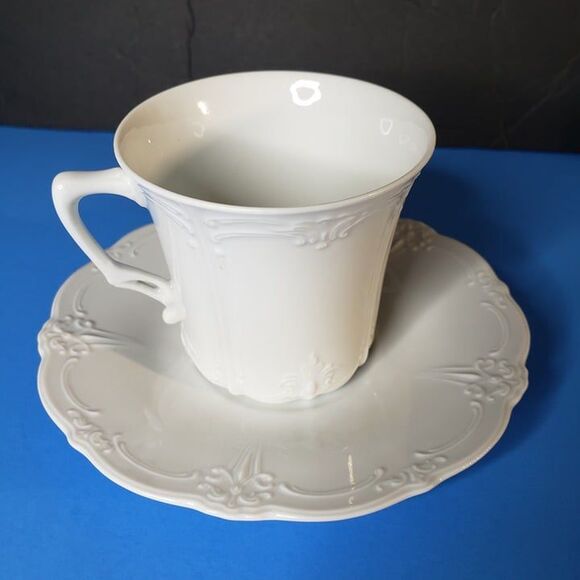 Tirschenreuth Baronesse White Elegant Teacup Saucer Demitasse Made in Germany - Picture 3 of 9